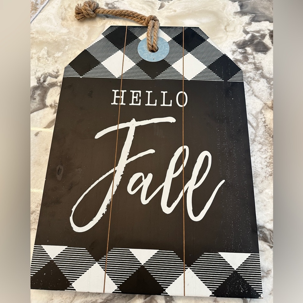 Wooden Hello Fall Sign